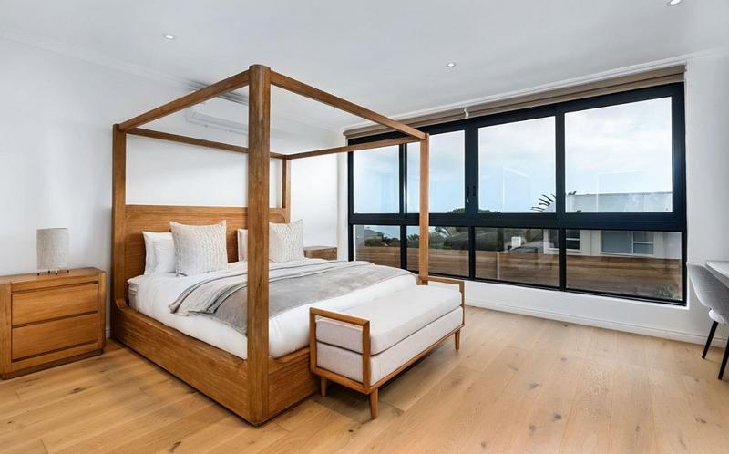 4 Bedroom Property for Sale in Camps Bay Western Cape